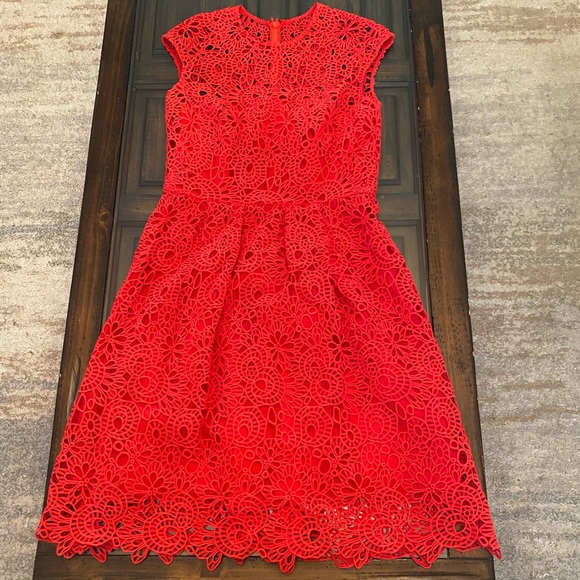 Lela Rose Cap Sleeve Jewel Neckline Guipire Lace Dress size 10 - Picture 2 of 11